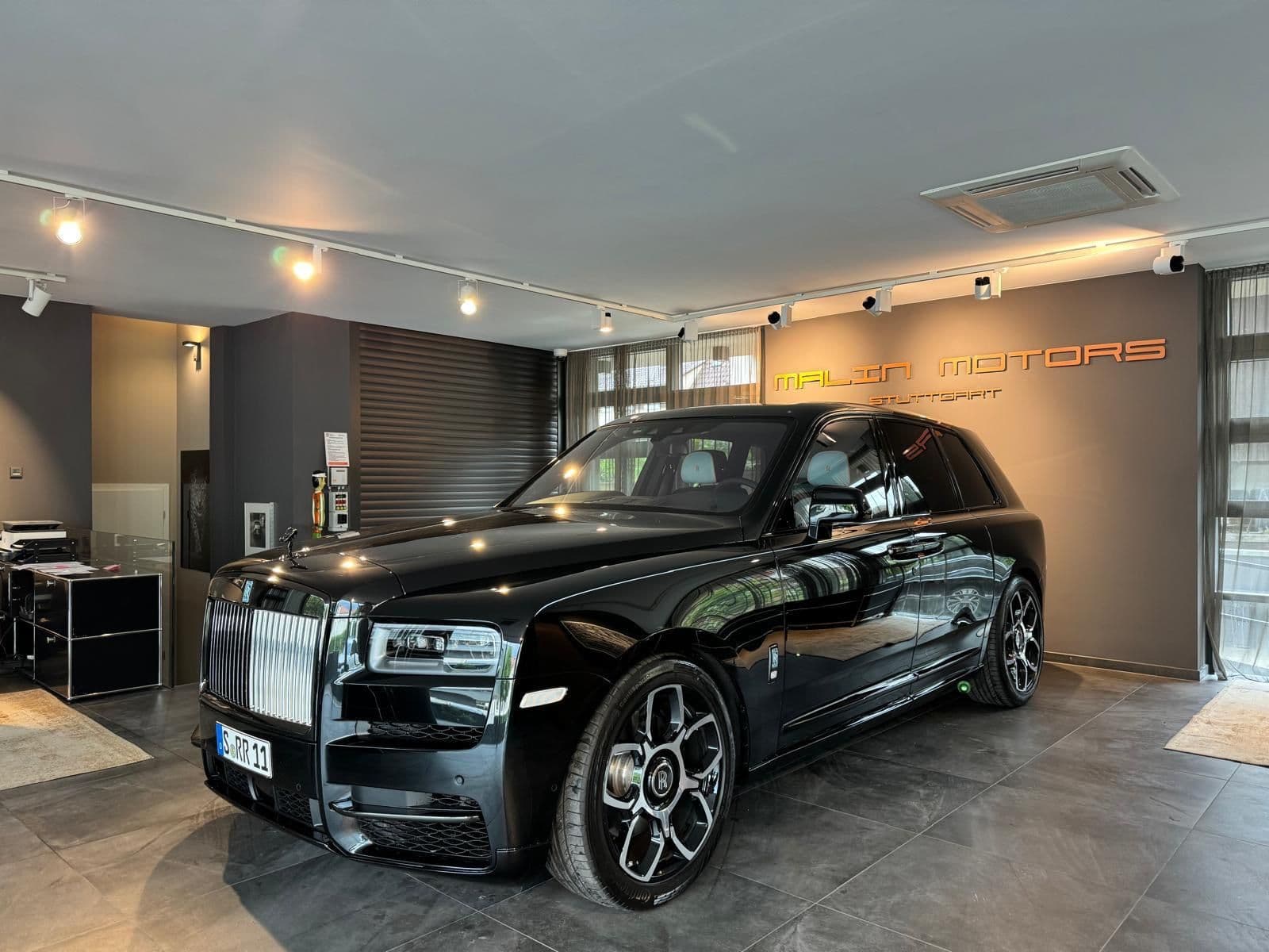 ROLLS ROYCE Cullinan - Bild 1
