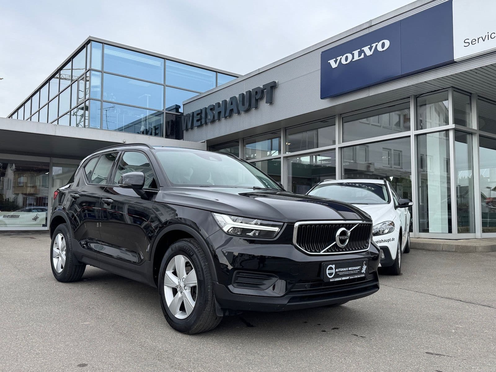 VOLVO XC 40 - Bild 1