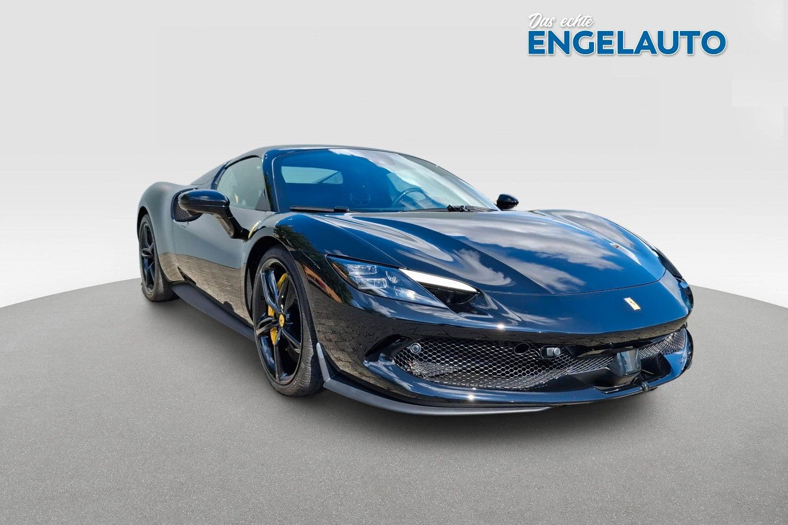 FERRARI 296 GTS - Bild 1