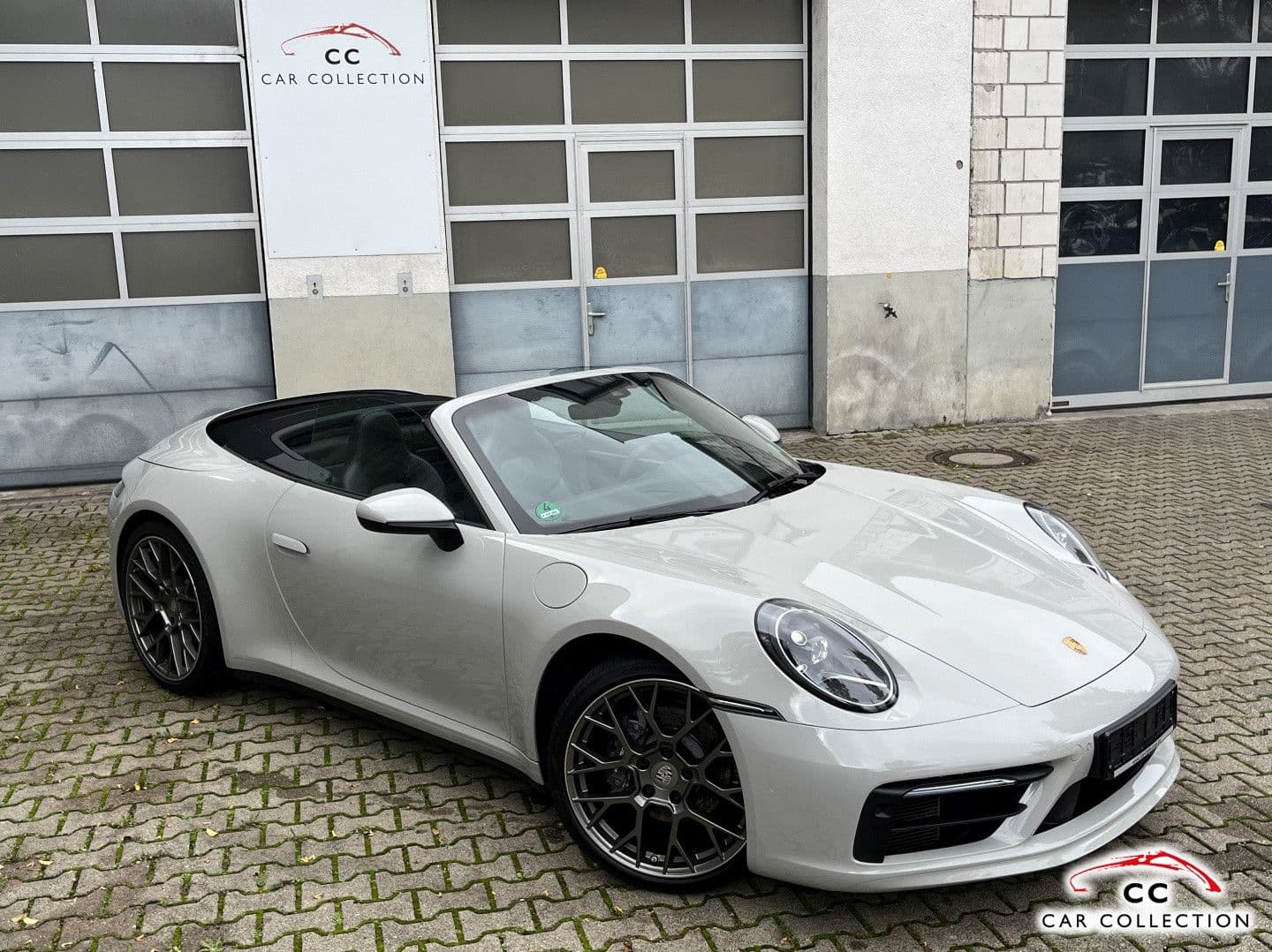 PORSCHE 992 - Bild 1