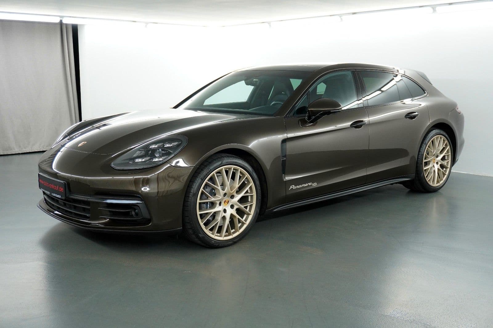 PORSCHE Panamera - Bild 1