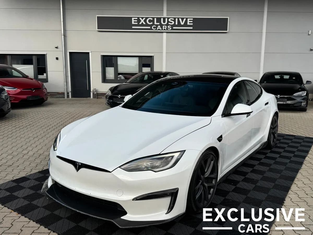 TESLA Model S - Bild 1