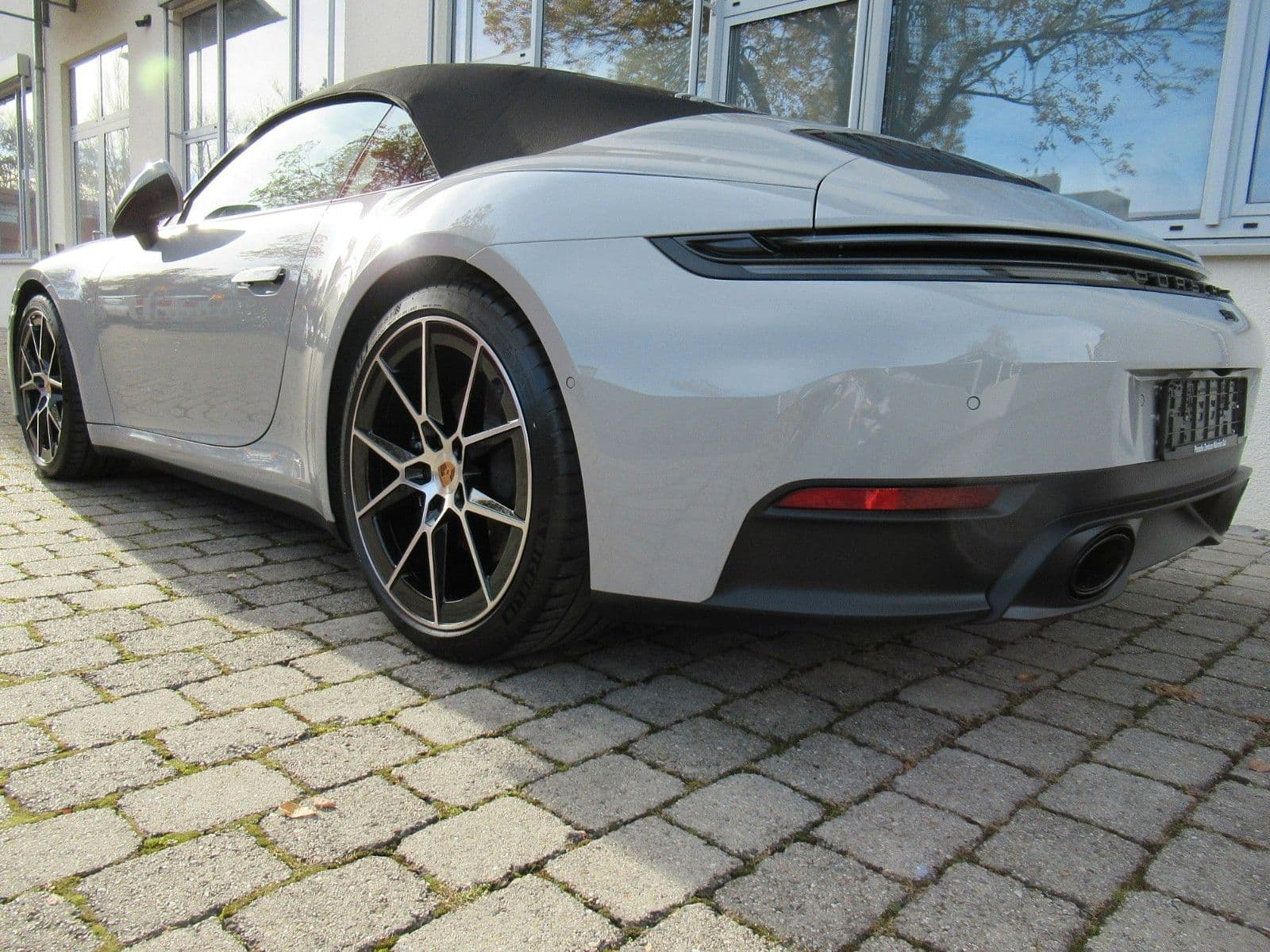 PORSCHE 992 - Bild 1