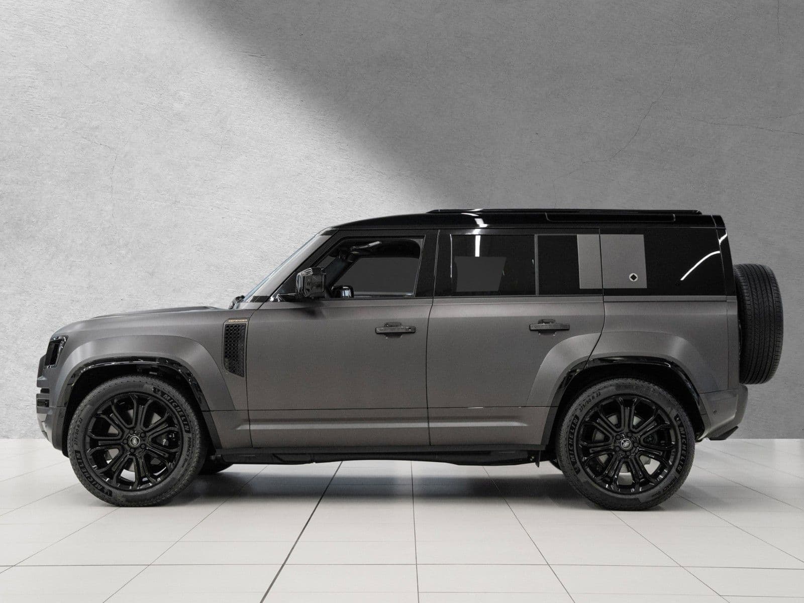 LAND ROVER Defender - Bild 1