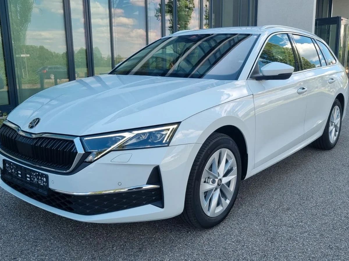SKODA Octavia - Bild 1