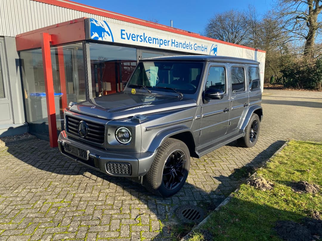 MERCEDES-BENZ G 450