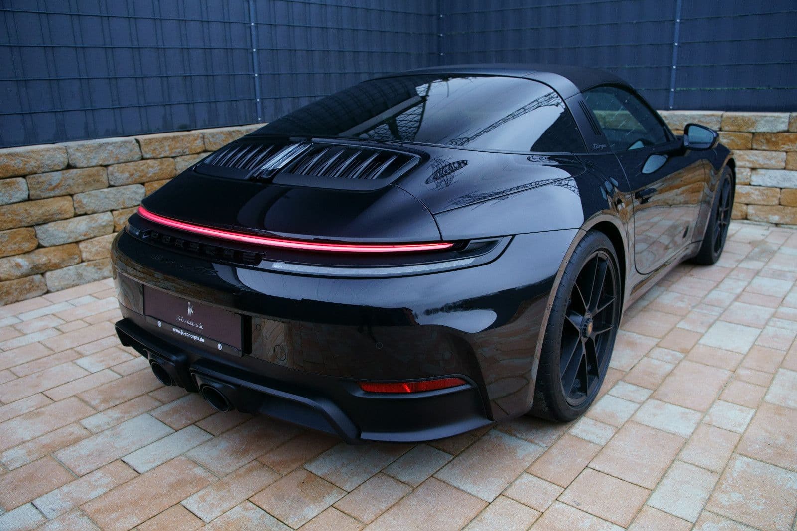 PORSCHE 992 - Bild 1