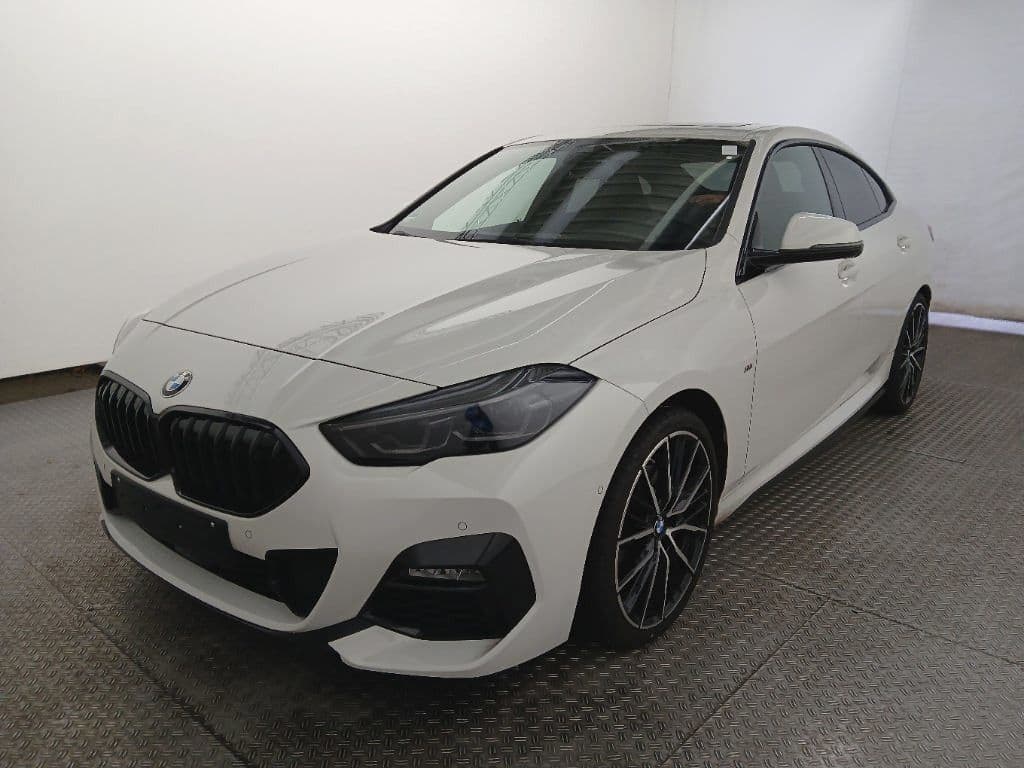BMW 218 - Bild 1