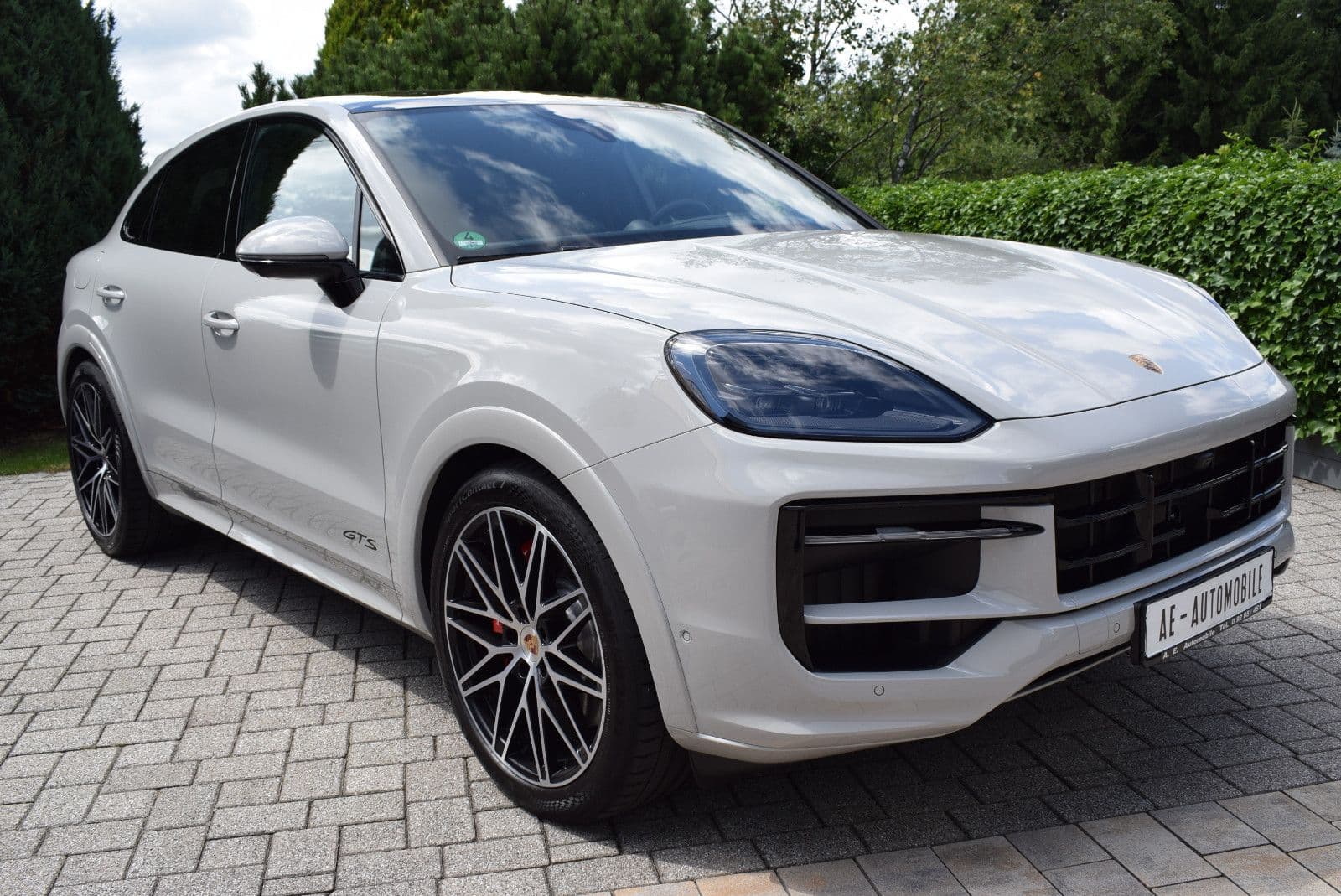 PORSCHE Cayenne - Bild 1