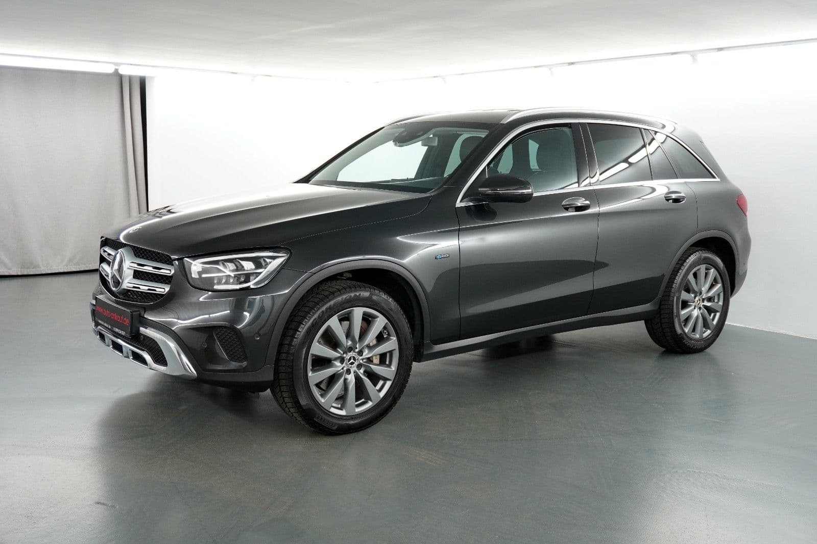 MERCEDES-BENZ GLC 300 - Bild 1