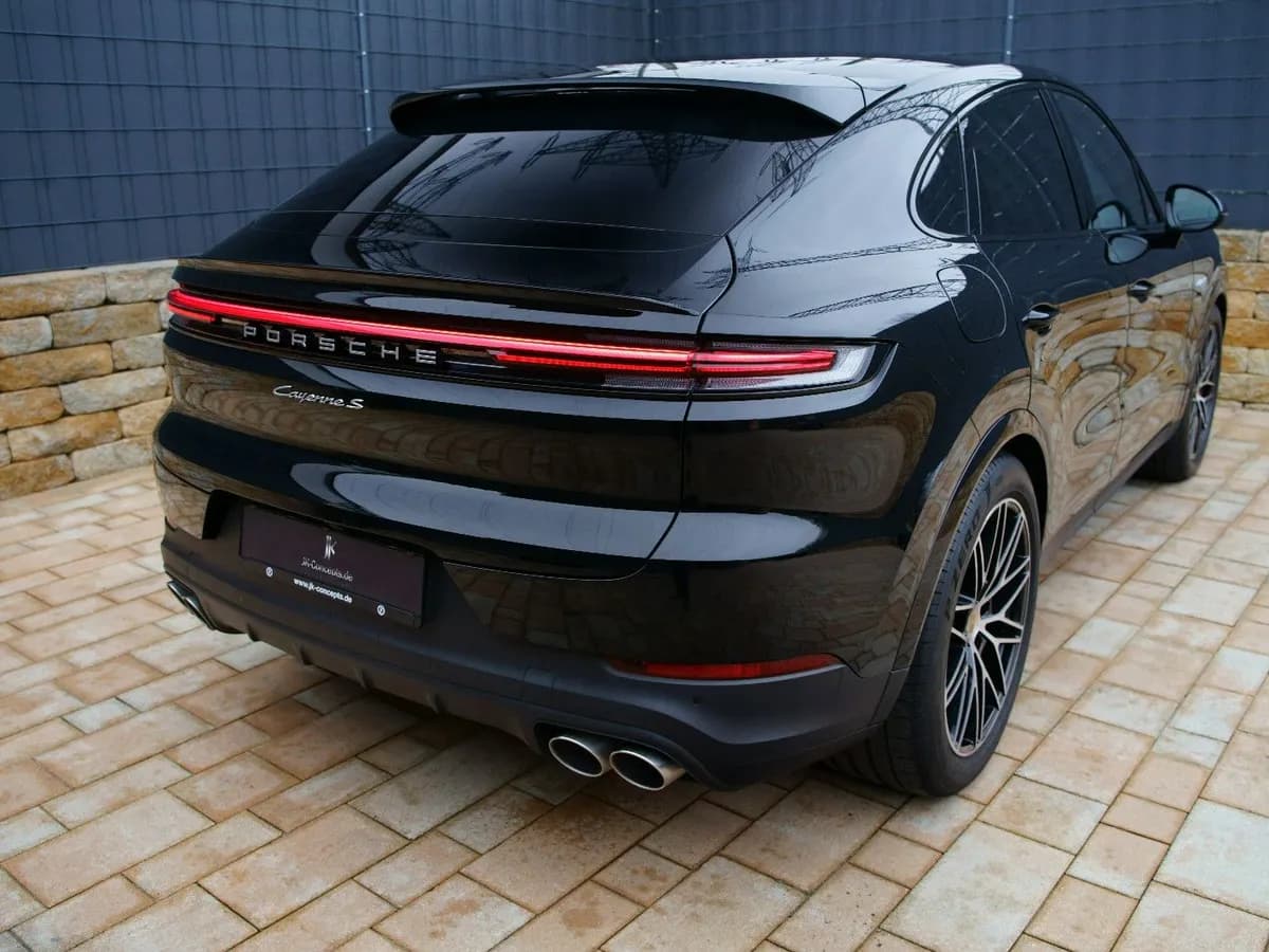 PORSCHE Cayenne - Bild 1