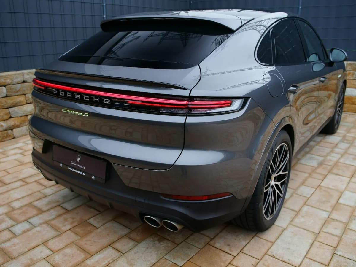 PORSCHE Cayenne - Bild 1