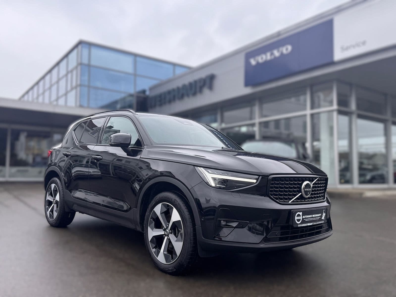 VOLVO XC 40 - Bild 1
