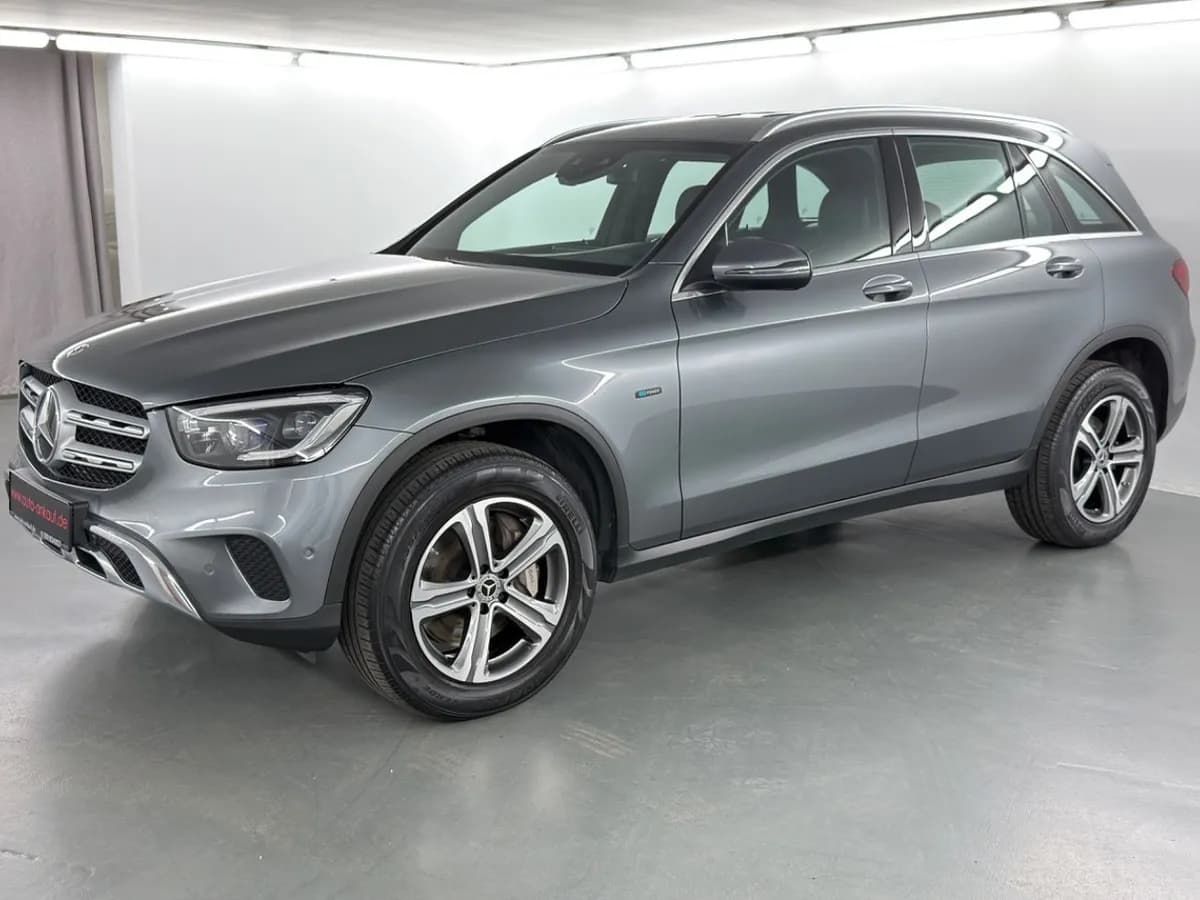 MERCEDES-BENZ GLC 300 - Bild 1