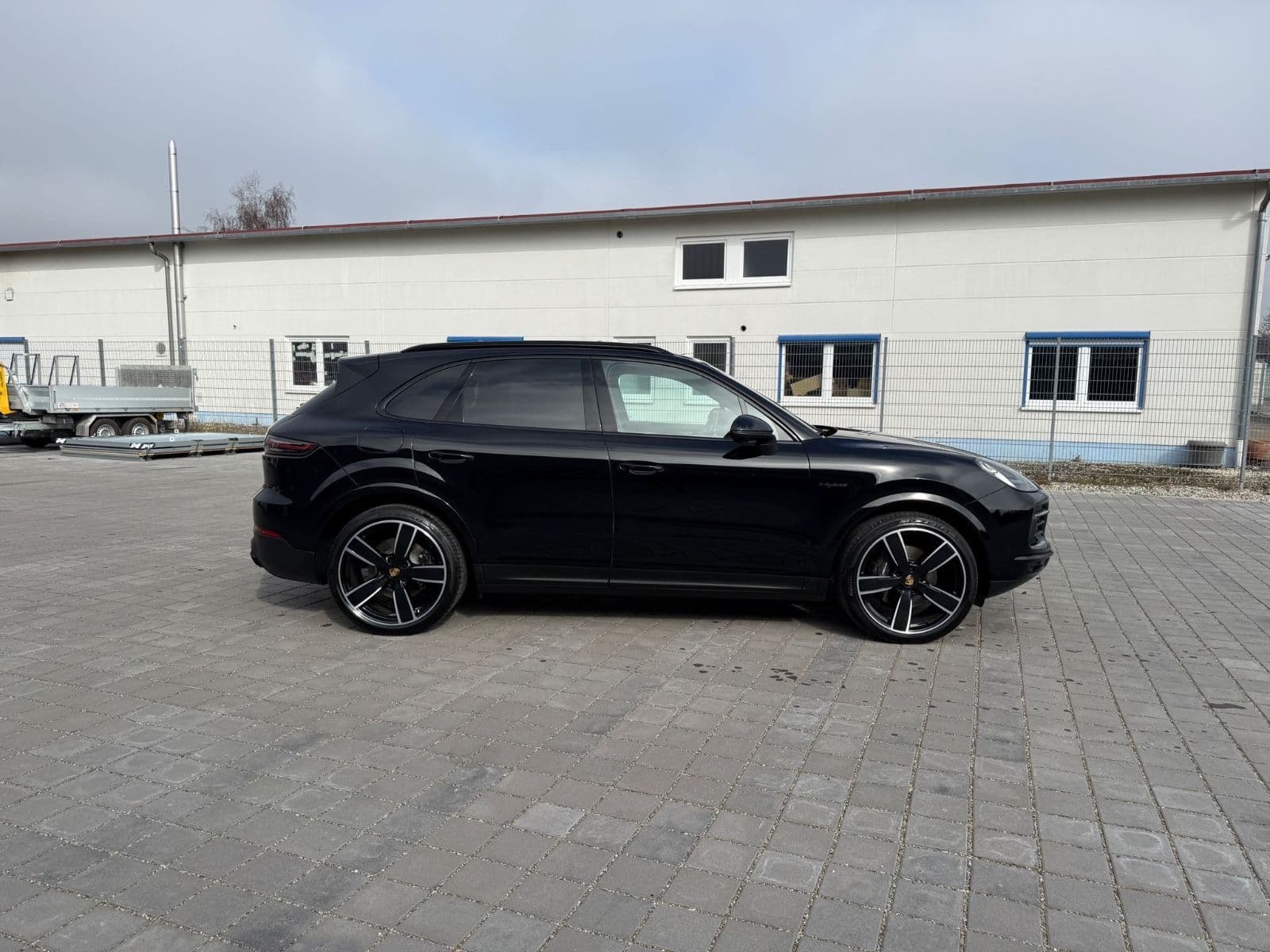 PORSCHE Cayenne - Bild 1