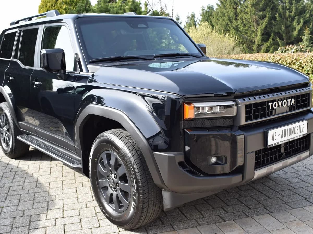 TOYOTA Land Cruiser - Bild 1