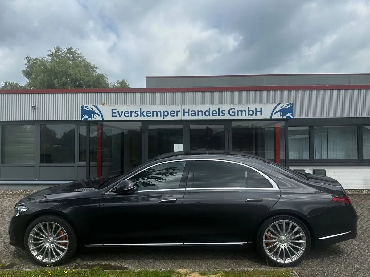 MERCEDES-BENZ S 580