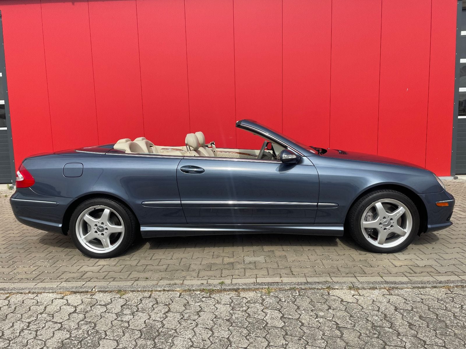 MERCEDES-BENZ CLK 500
