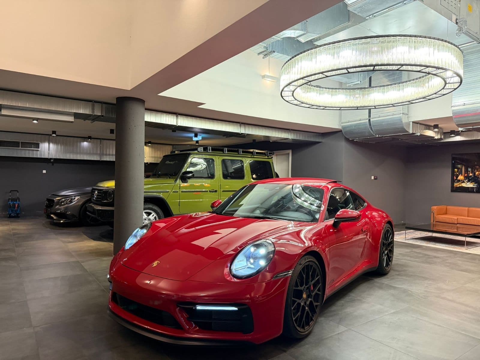 PORSCHE 992 - Bild 1