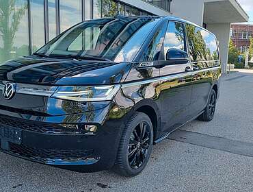 Volkswagen T7 Multivan T7 Multivan STYLE AHK Webasto Matrix LÜ Lang 82€