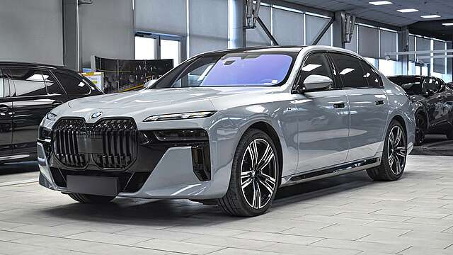 BMW 740d xDrive M Sport Mild Hybrid Sportautomatic