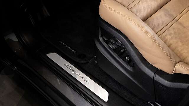 Porsche Cayenne E-Hybrid*SpDesi*SpAbg*Luft*Memory*Beige