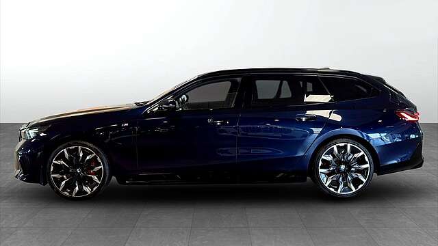 BMW 550e xDrive M Sport Pro*DrivAss*ParkAss*Pano*LED