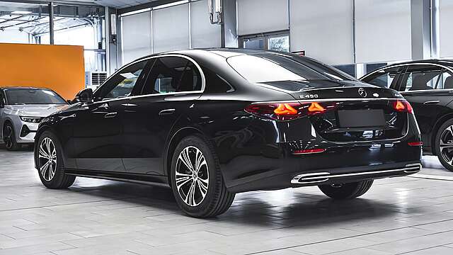 Mercedes-Benz E 450 AVANTGARDE Mild Hybrid 4MATIC