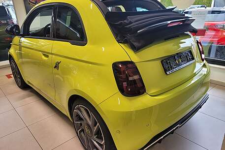 Abarth 500 500 e Cabrio Scorpionissima