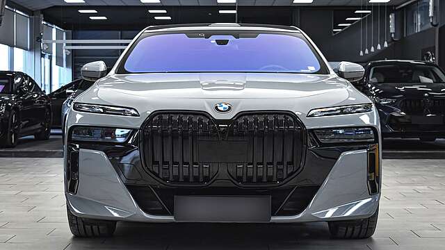 BMW 740d xDrive M Sport Mild Hybrid Sportautomatic