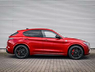Alfa Romeo Stelvio Stelvio Quadrifoglio 602 PS Hack&quot;Manufaktur&quot;