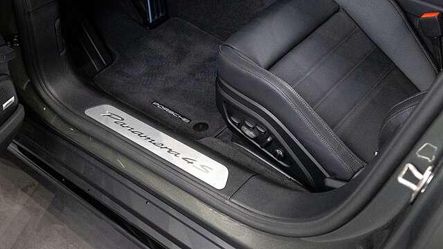 Porsche Panamera 4S E-Hybrid*SpDes*SpAbg*Pano*LED*ACC