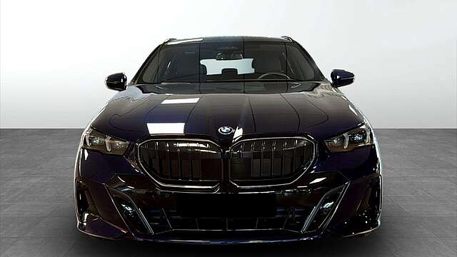 BMW 550e xDrive M Sport Pro*DrivAss*ParkAss*Pano*LED