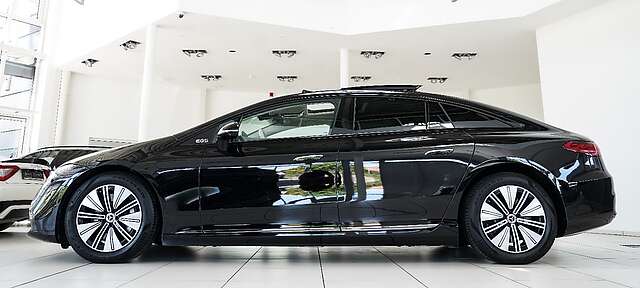 Mercedes-Benz EQS 450+ Burmester® 3D Pano HUD Pano Massage