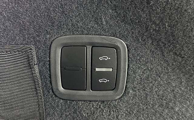 Porsche Cayenne Turbo Coupe Pano InnoDrive ACC GTS-Sitze