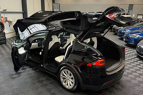 Tesla Model X MODEL X LONG RAVEN PLUS + | 103kWh | AP 3.0 |