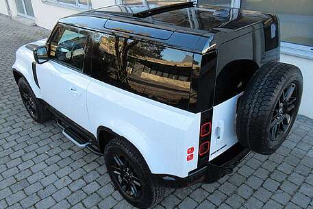 Land Rover Defender NEW D3.0 X-DYNAMIC SE 90 BLACK PACK 360°PANO/KEY