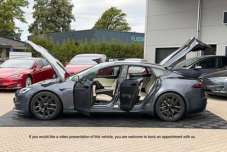 Tesla Model S MODEL S PALLADIUM MAXIMAL RANGE | YOKE | 21&apos;&apos; |