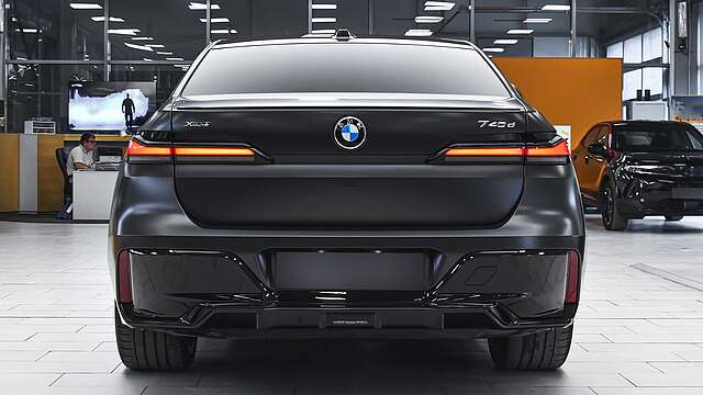 BMW 740d xDrive M Sport Mild Hybrid Sportautomatic