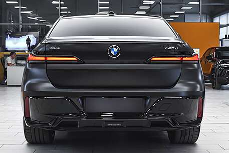 BMW 740 740d xDrive M Sport Mild Hybrid Sportautomatic