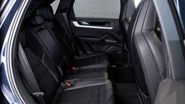Porsche Cayenne S E-Hybrid*MJ 2026*SpDesi*SpAbg*Pano*ACC