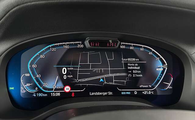 BMW iX3 Inspiring AHK DrivAssistantProf ACC Kamera