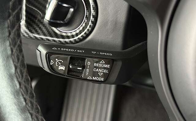 Porsche Cayenne Turbo Coupe Pano InnoDrive ACC GTS-Sitze