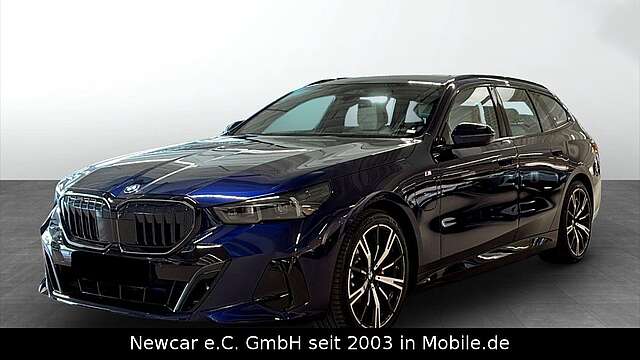 BMW 530 e xDrive Touring M Sport*HUD*DriveAssist*LED