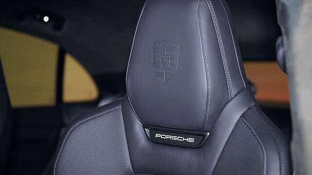 Porsche Macan Electric Turbo*Neu*0km*ACC*AHK*22*HeadUp*