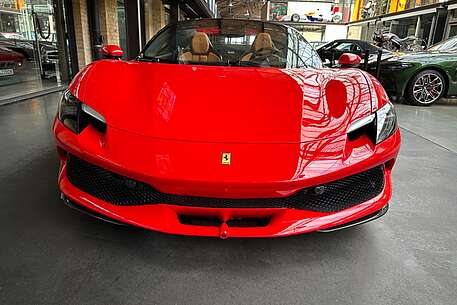 Ferrari 296 GTS 296 GTS* Carbon*FULL