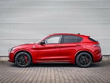 Alfa Romeo Stelvio Stelvio Quadrifoglio 602 PS Hack&quot;Manufaktur&quot;