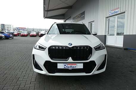 BMW iX1 iX1 30 xDrive M Sport, Panoramadach