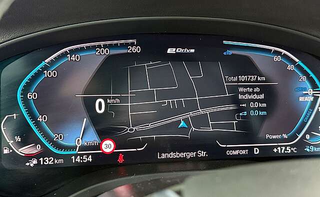 BMW X3 xDrive 30 e xLine AHK LED ACC Sportsitze