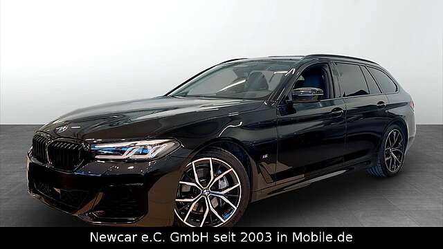 BMW 530d 5 Touring xDrive M Sport*HarmanKardon*HUD